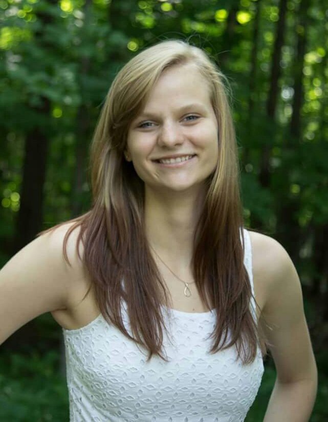 Hannah Lambrecht, 2015 Dr. Backer Scholarship recipient